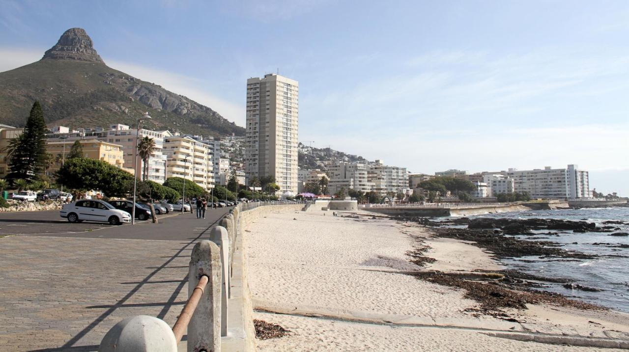 Warwick On Main Cape Town Exterior photo